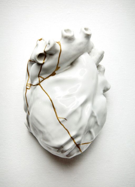 Repaired heart (Kintsugi study #4), 2015 by TJ Volonis. When writing becomes healing: How expressive writing can be used as a tool for scrying into the hidden parts of our being. 